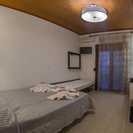 Tsitsirikos Studios 2 Toroni